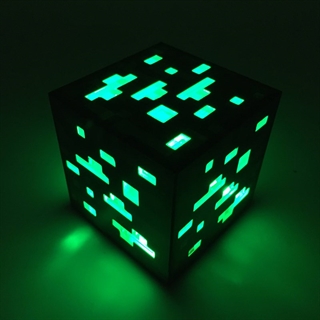 Minecraft Stone ore lampe - Grønt lys